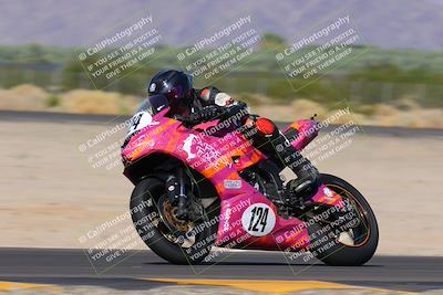 media/Oct-09-2022-SoCal Trackdays (Sun) [[95640aeeb6]]/Turn 3 (930am)/